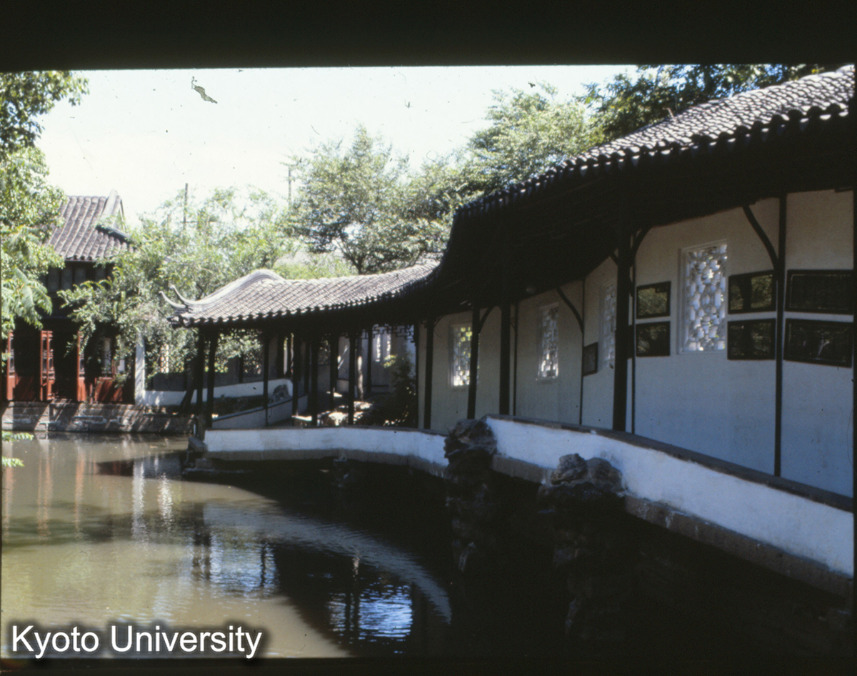 19-14_蘇州 拙政園 波型廊_81 (1)