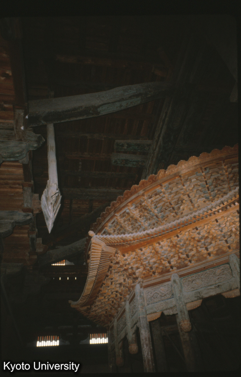 72-11_正定隆興寺 転輪蔵殿 変梁（柱筋ズレのタメ） (1)