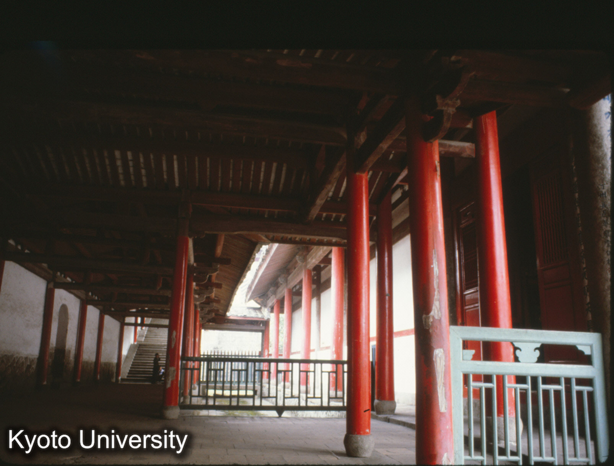 85-21_鼓山湧泉寺大雄宝殿 東廊 (1)