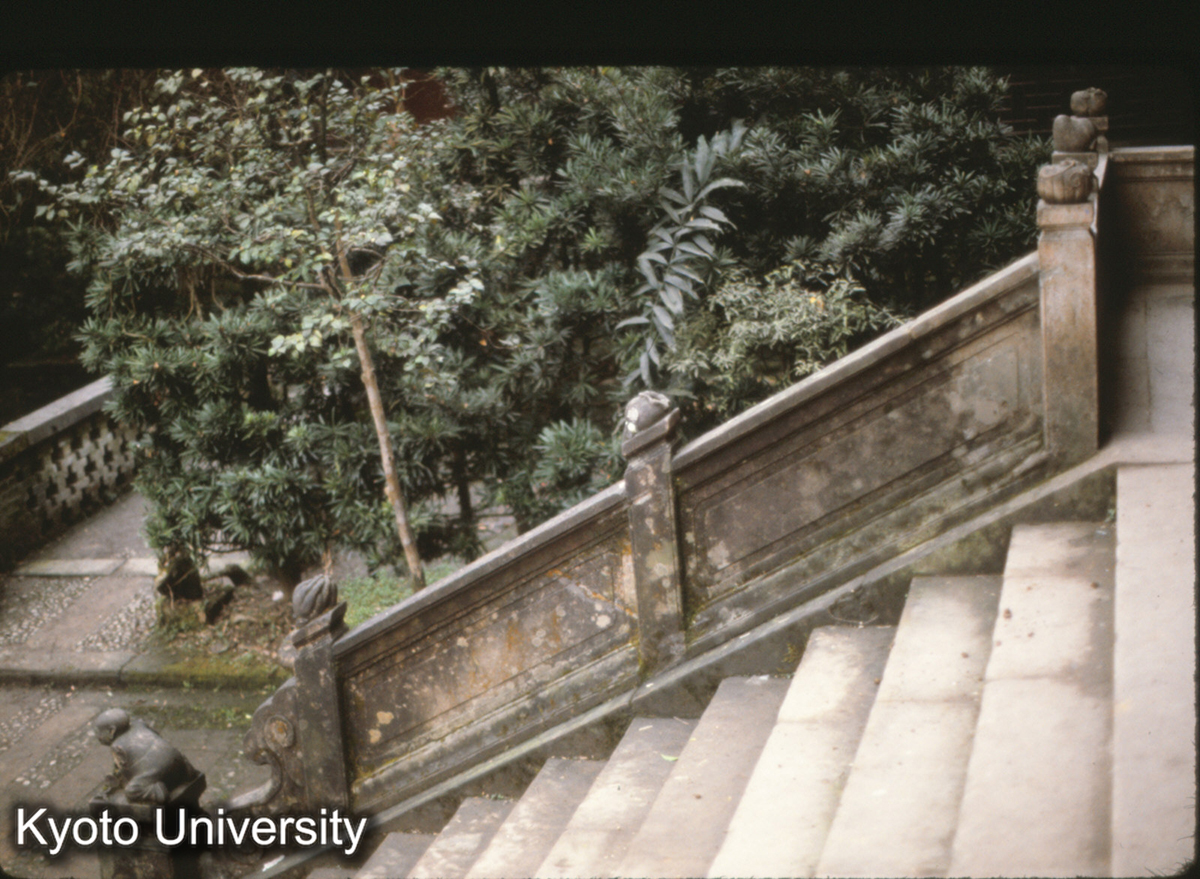 121-17_灌県 青城山 三清殿 (1)