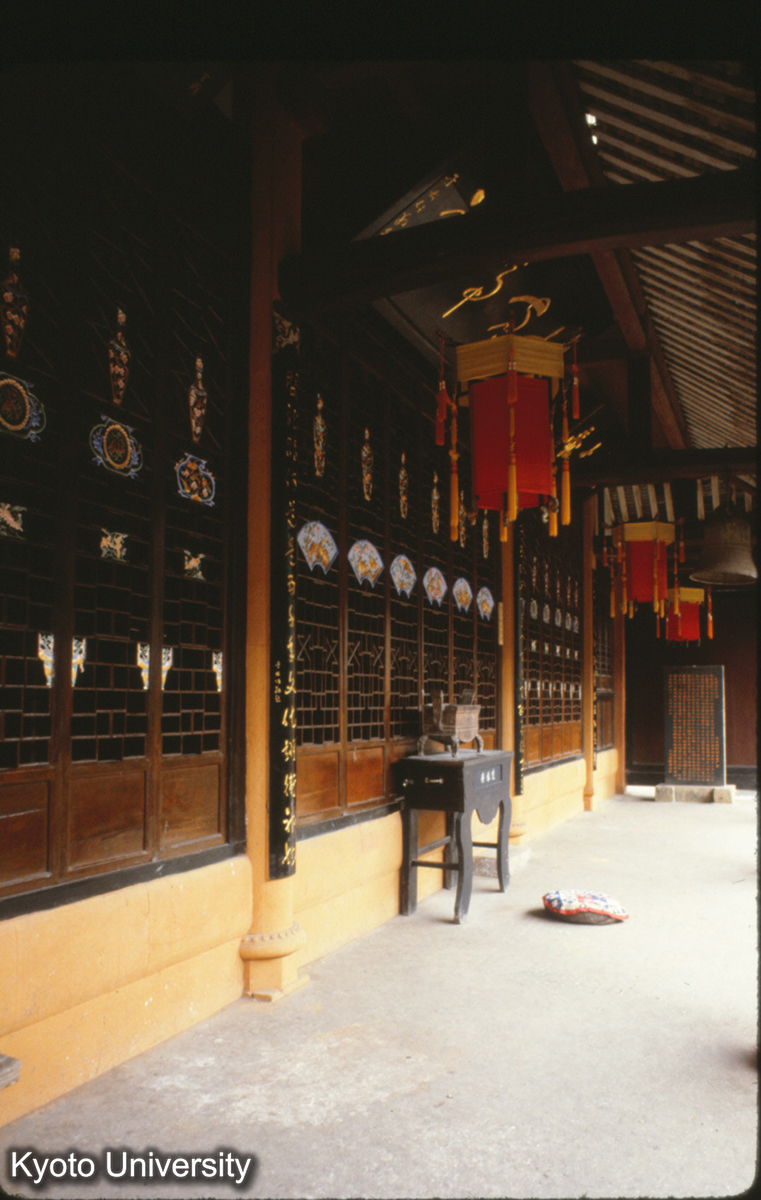 121-25_灌県 青城山 (1)