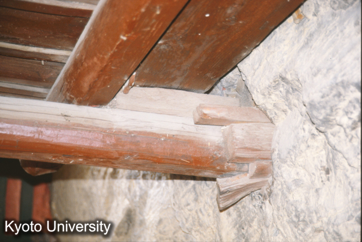 824_楞子（石墻内、楔止め） 懸空寺 (1)