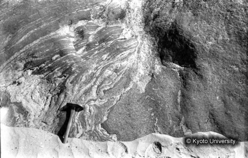 HK27-04 (1)