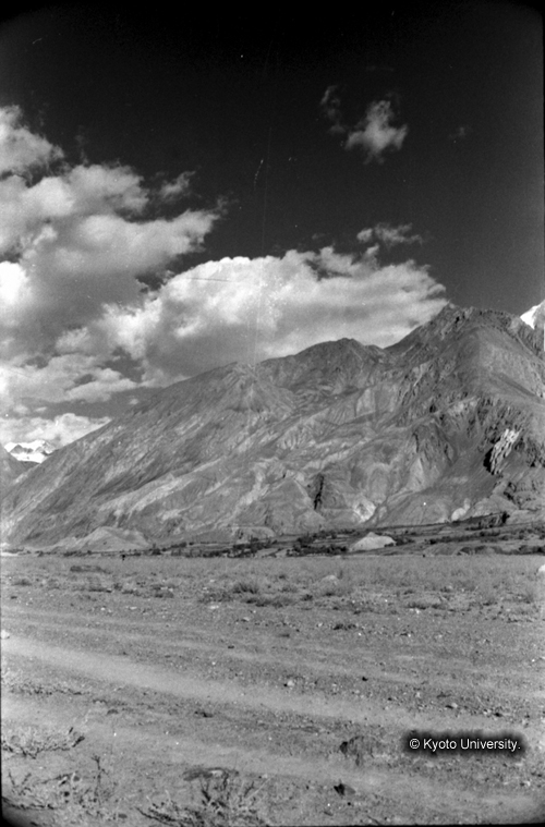 ヒンズークシ地域撮影フィルム : LF-12-4 (1)