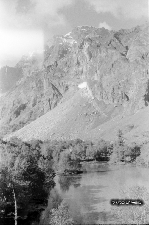 ヒンズークシ地域撮影フィルム : LF-3-3 (1)