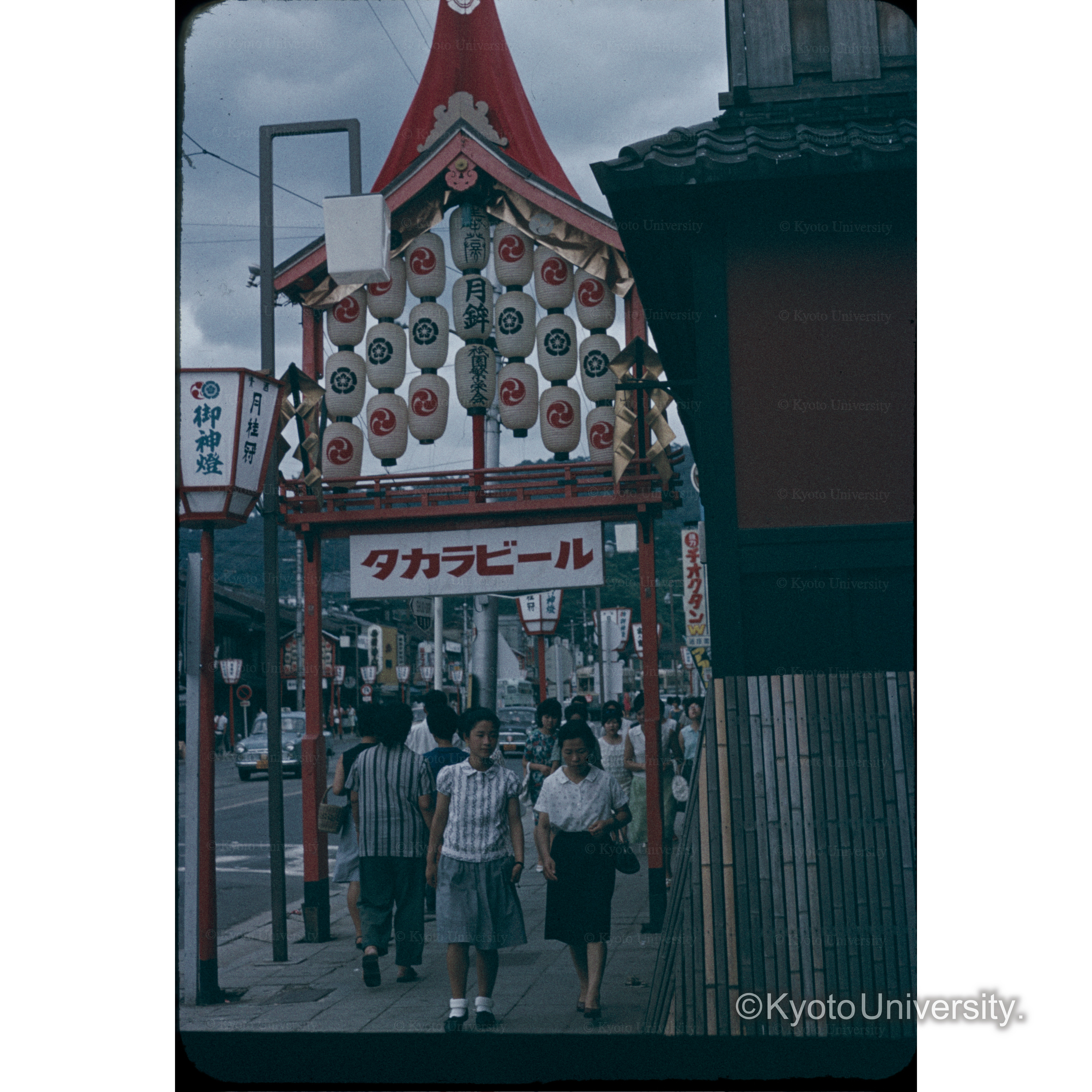 ギオン (1)