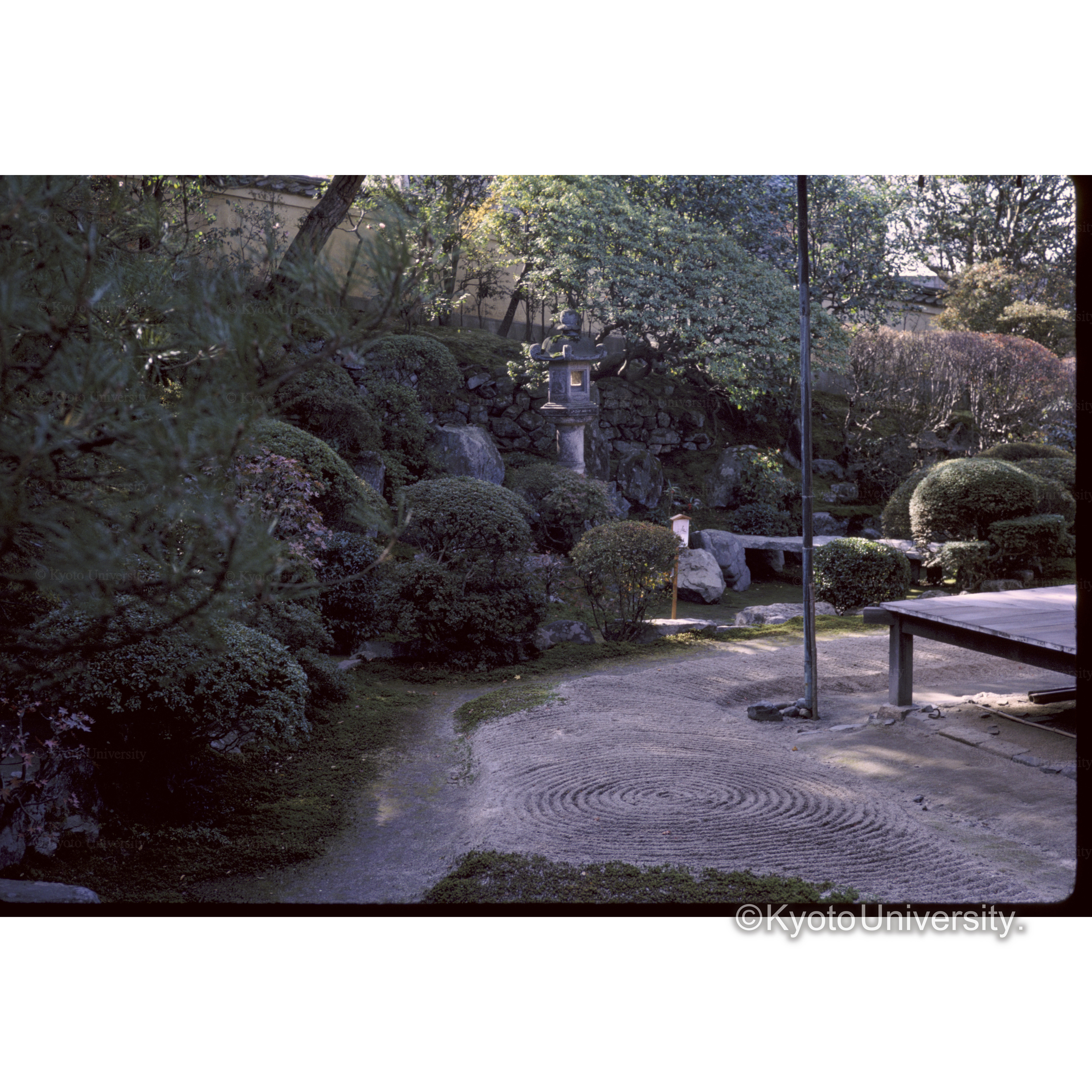 霊鑑寺 (1)