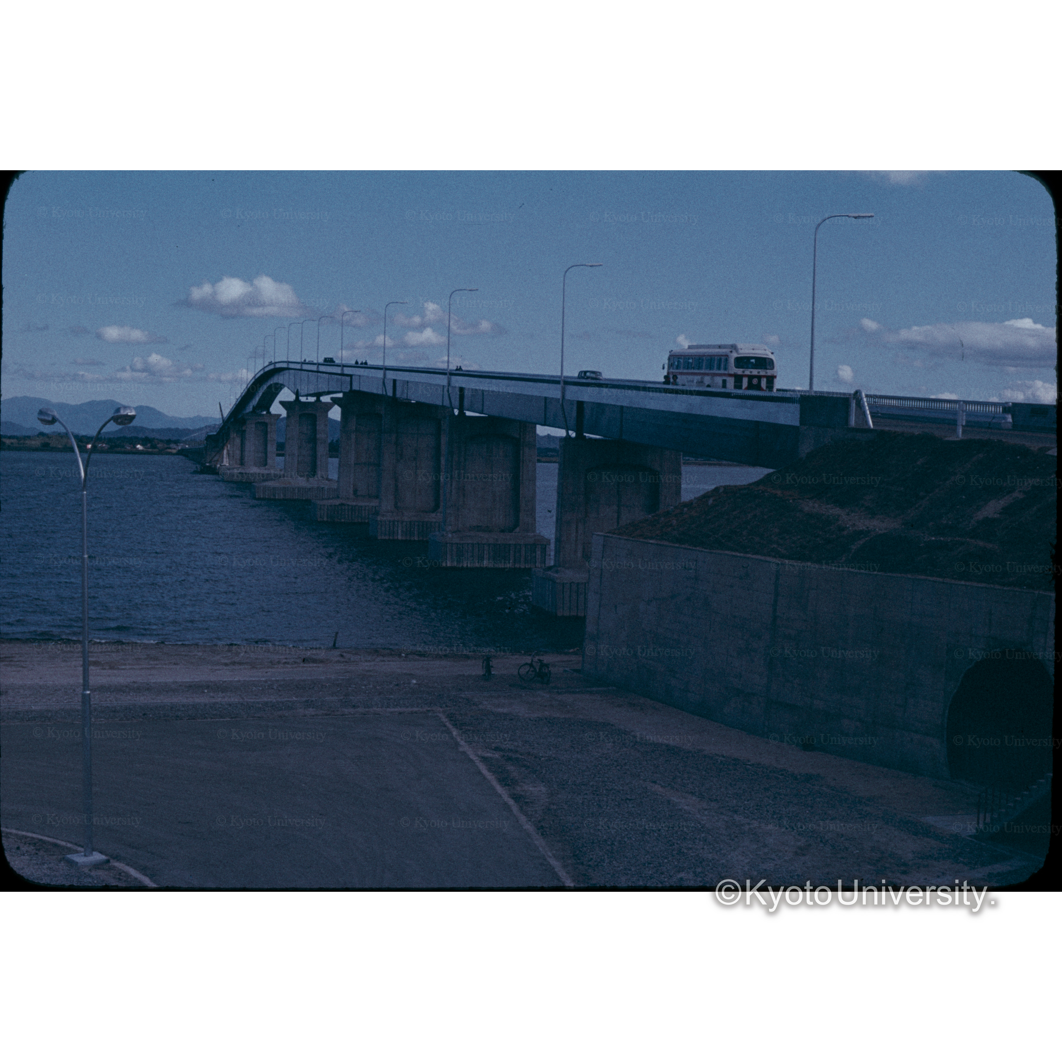 ビワ湖大橋 (1)